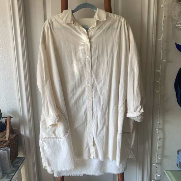 Cream corduroy button up - Picture 1 of 5